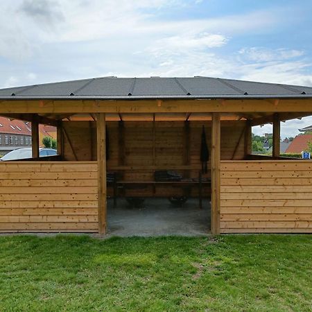 Stoberiet Svendborg Exterior foto A wooden gazebo