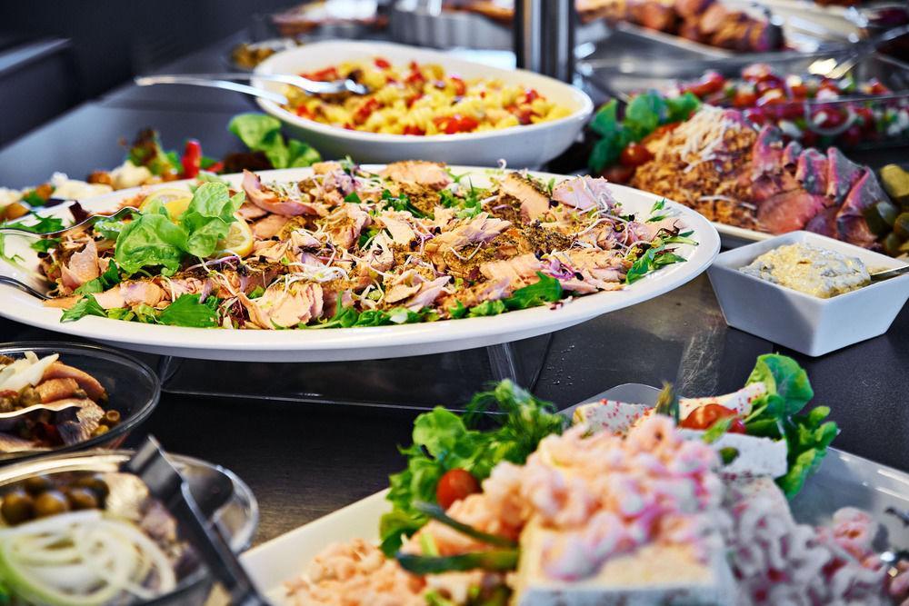 Stoberiet Svendborg Exterior foto A salad bar